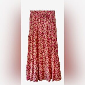 Moon River Floral long skirt. Never worn. No tags. Size M.